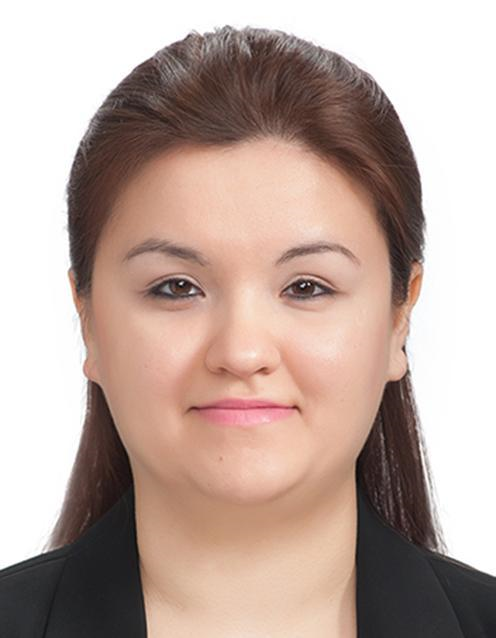 사하부트지노바 루이자 로이로브나 교수